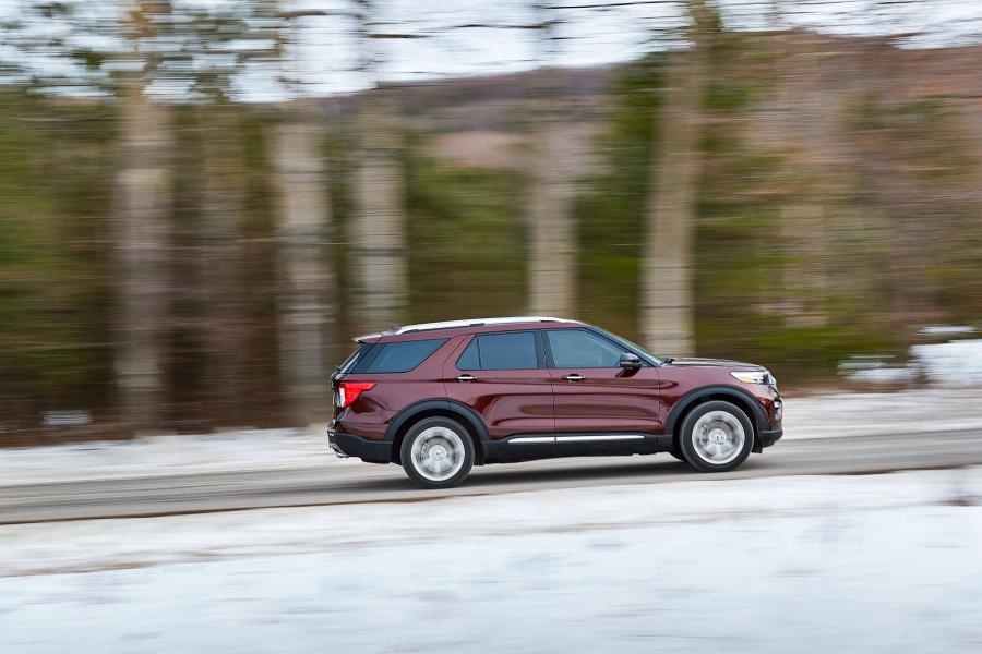  Ford Explorer Platinum 2019 года  (фото 6 из 17)